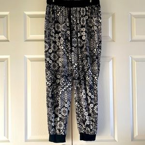 10. 💋SALE💋Joe B Lightweight Printed Drawstring High Rise Jogger Pants Size L.